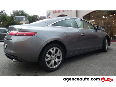 Renault Laguna — 12